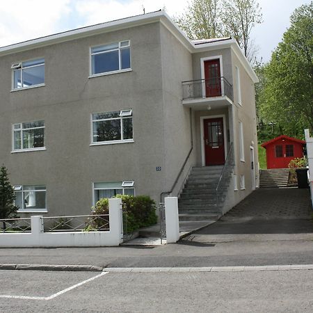 Brekkugata 33 Guesthouse Akureyri Extérieur photo