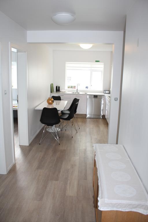 Brekkugata 33 Guesthouse Akureyri Extérieur photo