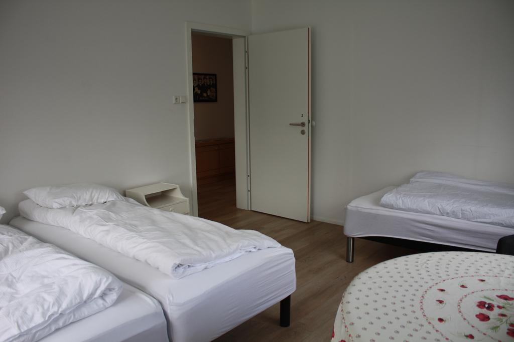 Brekkugata 33 Guesthouse Akureyri Extérieur photo