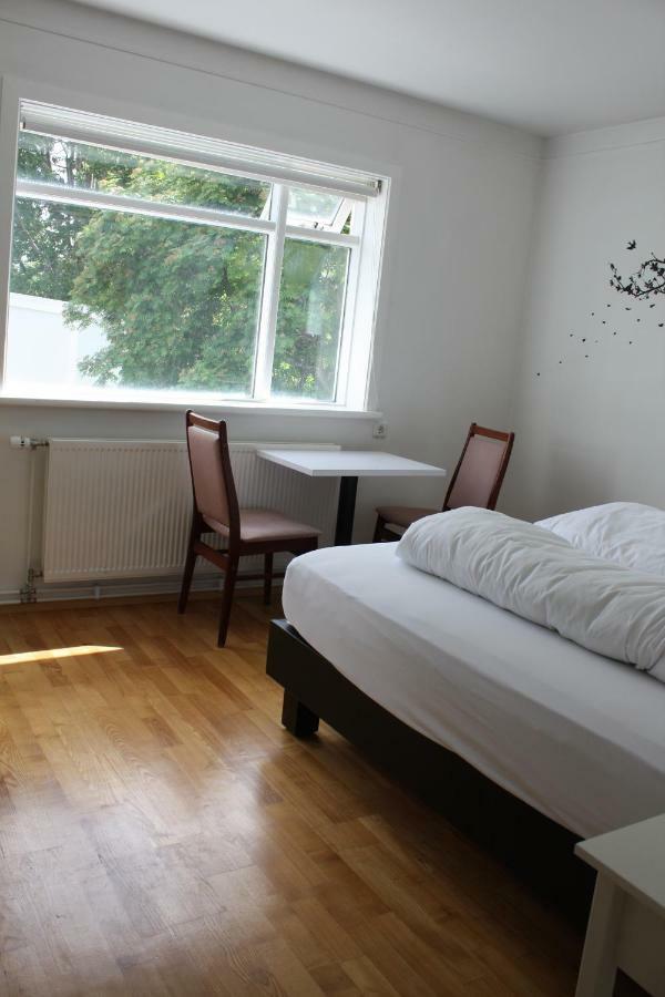 Brekkugata 33 Guesthouse Akureyri Extérieur photo
