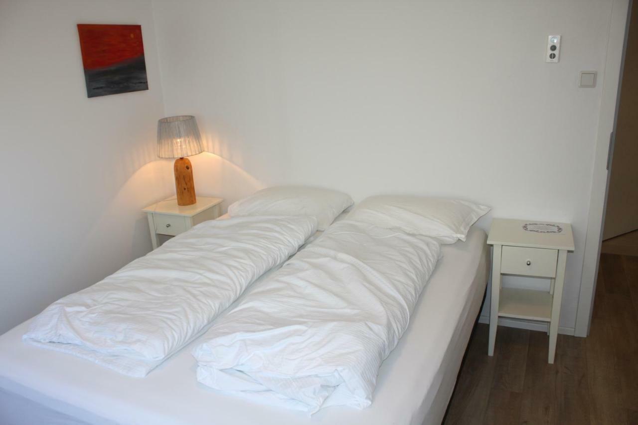 Brekkugata 33 Guesthouse Akureyri Extérieur photo